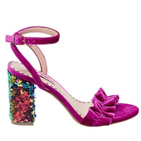Betsey Johnson Iliana Size 7.5 Magenta Heels - Picture 8 of 9